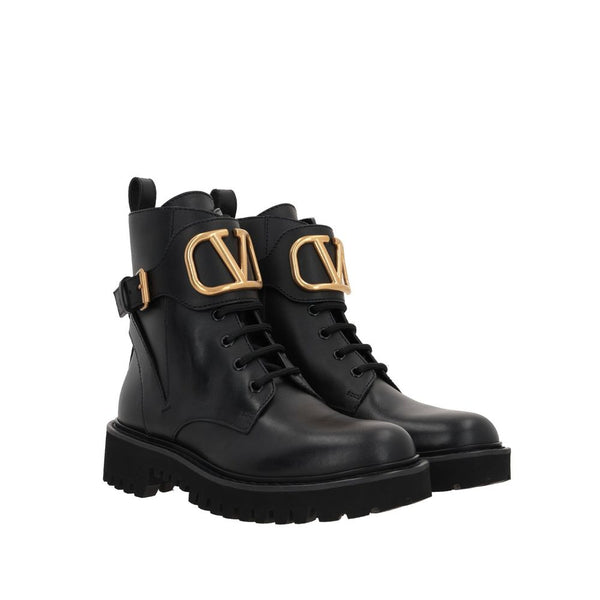 Schwarze Stiefeletten aus Kalbsleder mit Schnürung