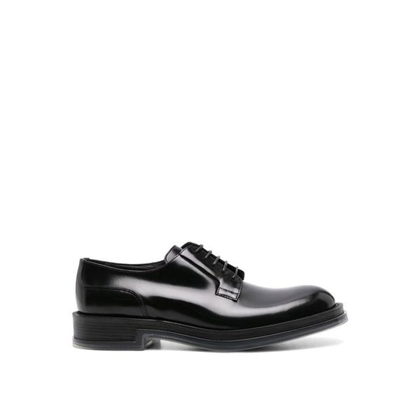 Schwarze Oxford- und Derby-Schuhe aus Kalbsleder