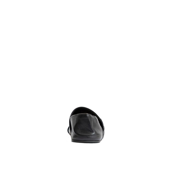 Schwarze Slipper aus Kalbsleder