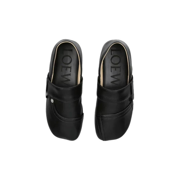 Schwarze Slipper aus Kalbsleder