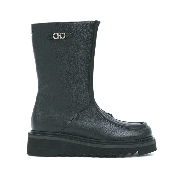 Schwarze Stiefel aus Kalbsleder