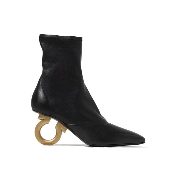 Schwarze Lammleder-Stiefel mit hohem Absatz