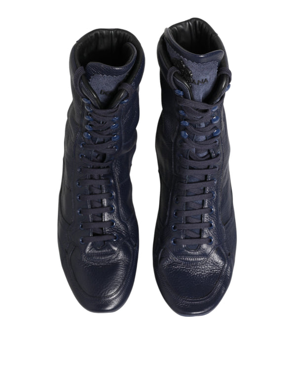Dunkelblaue Hirschleder-Stiefel bis zur Mitte der Wade