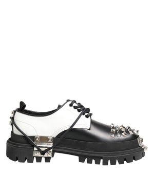 Schwarze-Weiße Herren-Derby-Schuhe mit Nieten