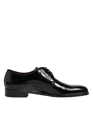 Schwarze Derby-Schnürschuhe aus Kalbsleder