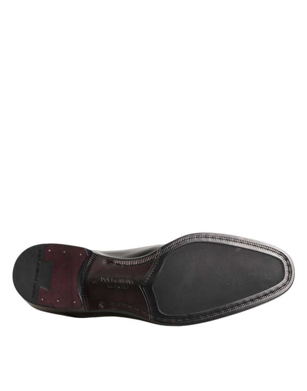 Schwarze Derby-Schnürschuhe aus Kalbsleder