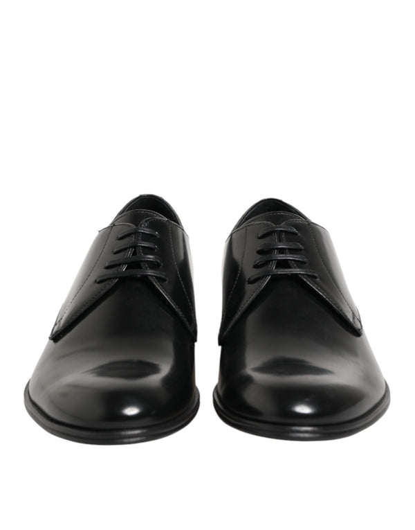 Schwarze Derby-Schnürschuhe aus Kalbsleder