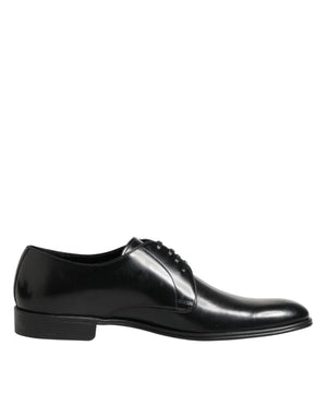 Schwarze Derby-Schnürschuhe aus Kalbsleder