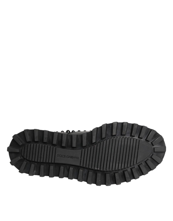 Schwarze, mit Nieten besetzte Lederschnürschuhe für Herren
