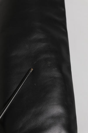 Schwarze Leder-Stilettos als Kniehohe Stiefel