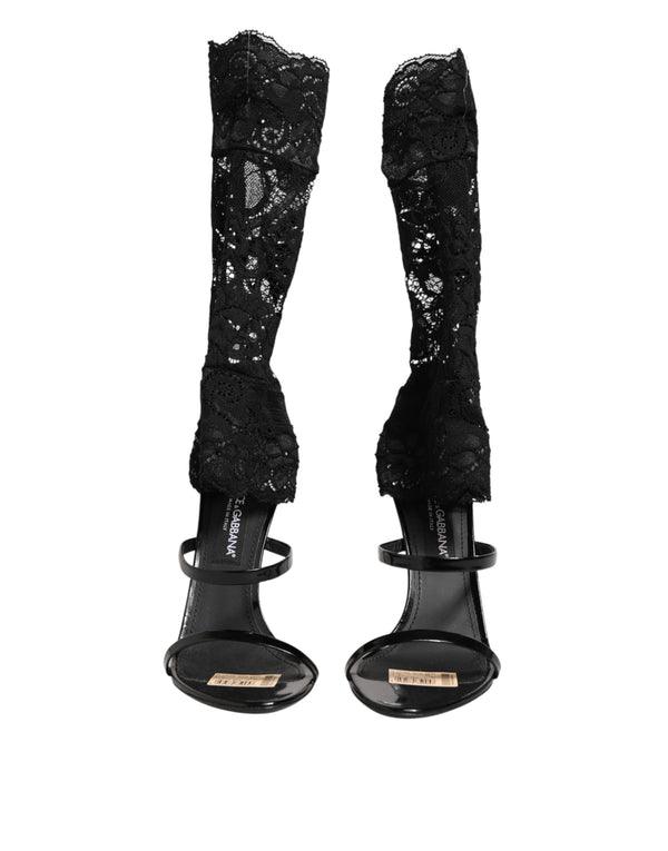 Schwarze Sandalen mit floraler Spitze