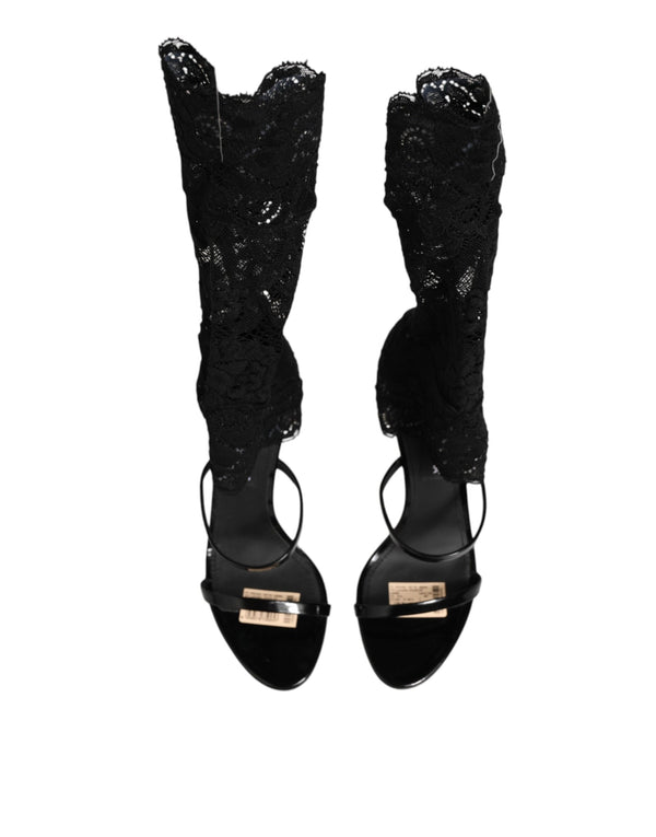 Schwarze Sandalen mit floraler Spitze