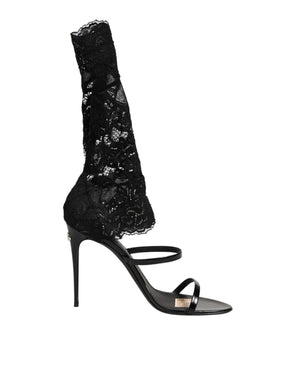Schwarze Sandalen mit floraler Spitze