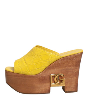 Gelbe Leder-Holz-Mule-Keil-Slides
