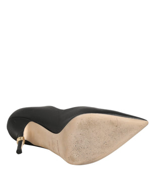 Schwarze Lackleder-Pumps mit hohem Absatz