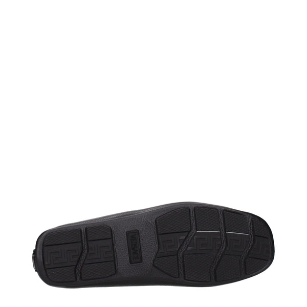 Schwarze Leder-Loafer zum Hineinschlüpfen