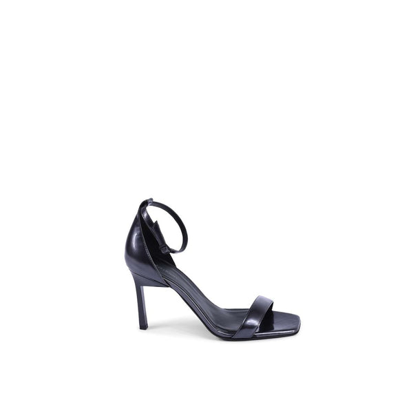 Schwarze Leder-Stilettosandalen