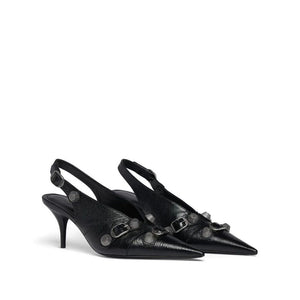 Schwarze Pumps aus Kalbsleder mit hohem Absatz