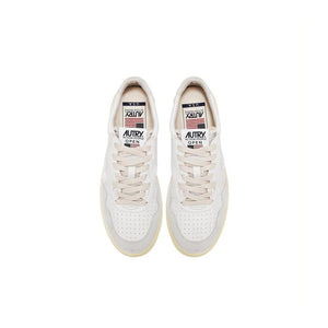 Weiße Leder-Sneaker mit niedrigem Schaft