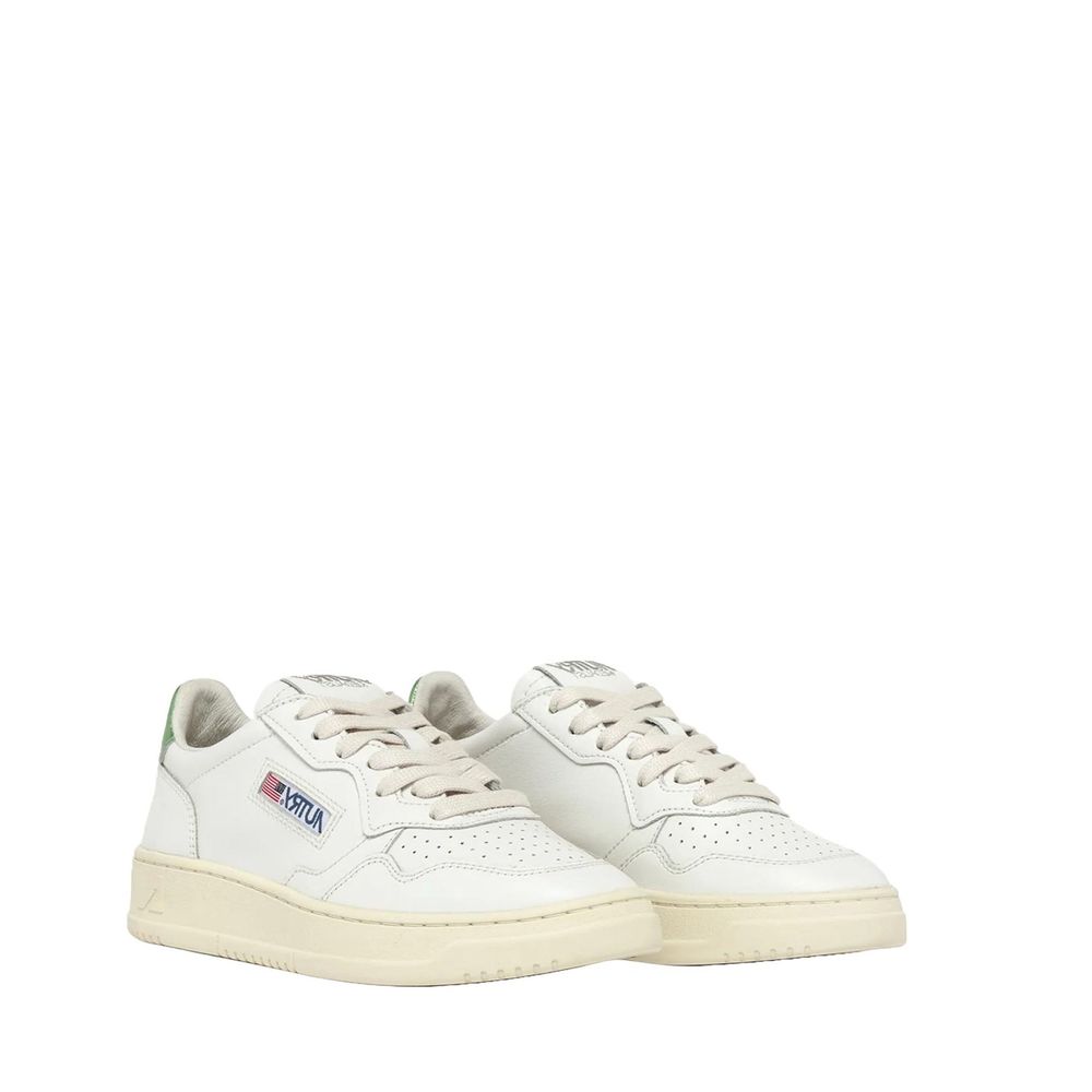 Weiße Leder-Sneakers mit niedrigem Schaft