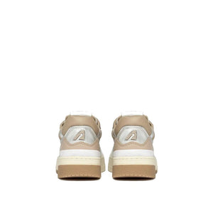 Weiße Leder-Sneaker mit niedrigem Schaft