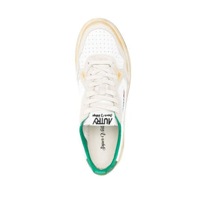 Weiße Leder-Sneaker mit niedrigem Schaft