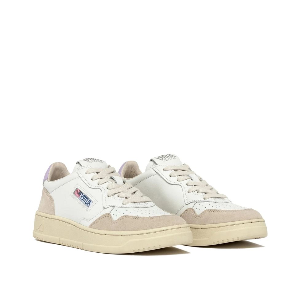 Weiße Leder-Sneaker mit niedrigem Schaft