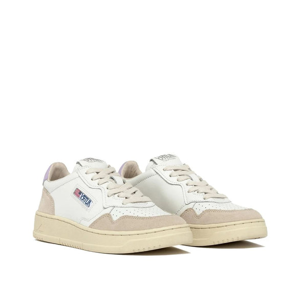Weiße Leder-Sneaker mit niedrigem Schaft