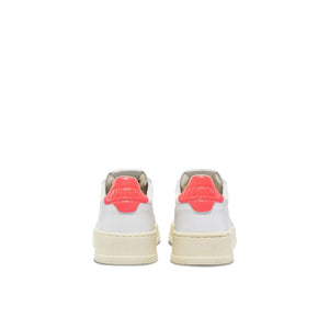 Weiße Leder-Sneaker mit niedrigem Schaft