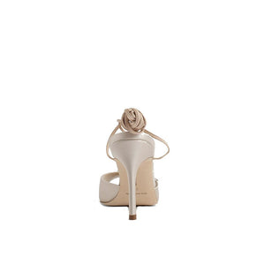 Beige Seiden-Stilettos