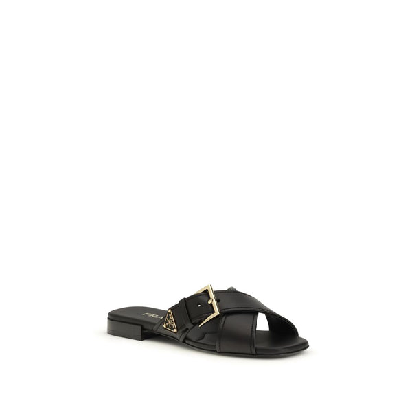 Schwarze Kalbsleder Bos Taurus Sandalen