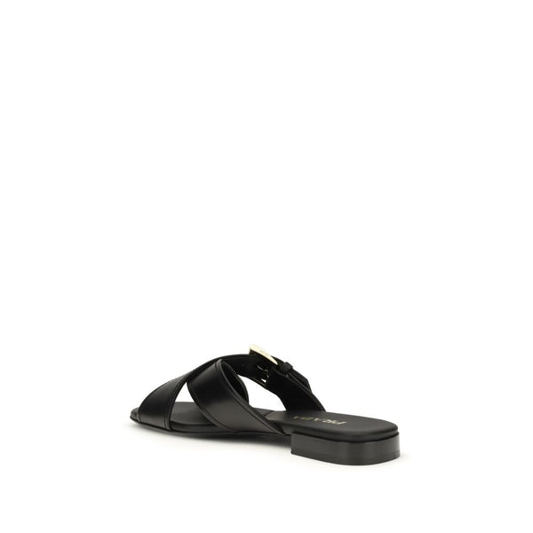 Schwarze Kalbsleder Bos Taurus Sandalen