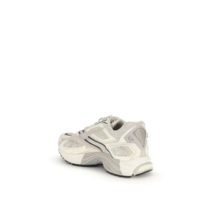 Beige-farbene Polyethylen-Sportschuhe