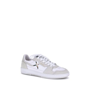 Weiße Sneakers aus recyceltem Polyester