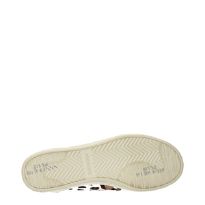 Beigefarbene Sneakers aus Leder