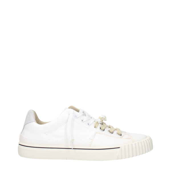 Weiße Leder-Sneaker mit niedrigem Schaft