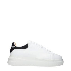 Weiße Leder-Sneaker mit niedrigem Schaft