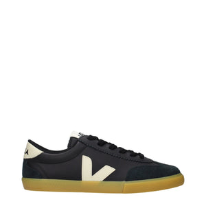 Schwarze Leder-Sneakers mit niedrigem Schaft