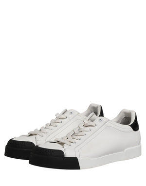 Schwarze und Weiße Leder-Sneakers