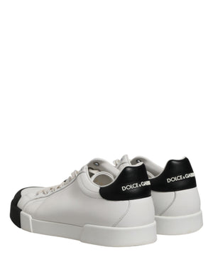 Schwarze und Weiße Leder-Sneakers