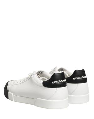 Schwarze und Weiße Leder-Sneakers