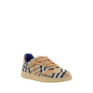 Beige Sneaker aus Stoff mit niedrigem Schaft