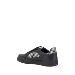 Schwarze Sneakers aus Kalbsleder Bos Taurus